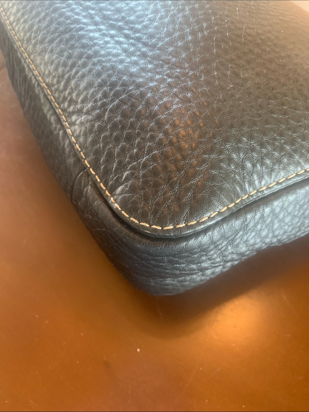 Coach Chelsea shoulder bag EUC - Picture 7 of 13